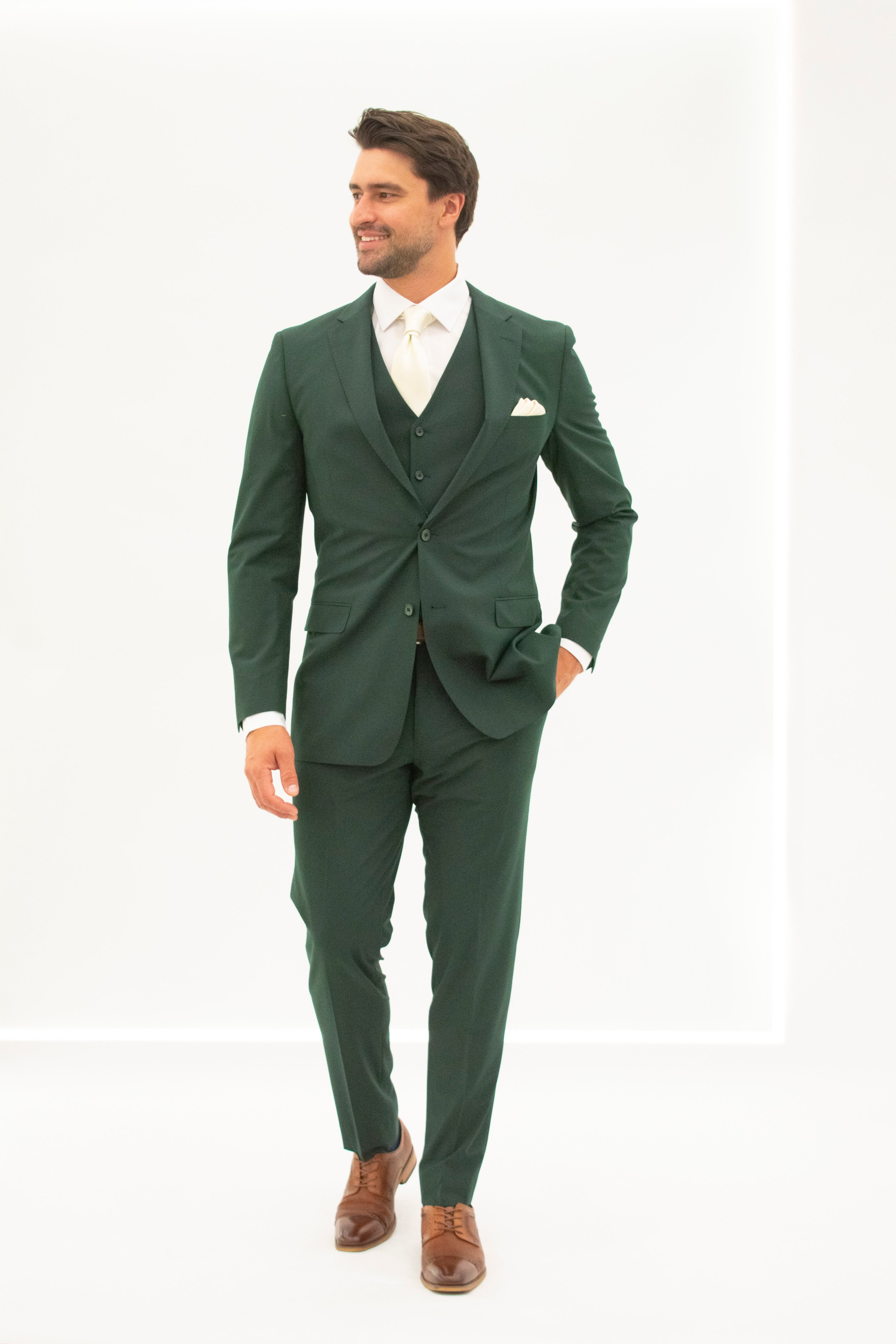 slim fit dress slacks Green Men's Suit | Groomsmen Wedding Tuxedo's slim fit dress slacks Green Men's Suit | Groomsmen Wedding Tuxedo's
