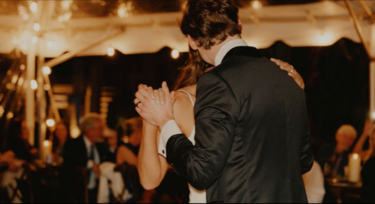Why You Should Consider a Men's Stretch Suit for Your Wedding
