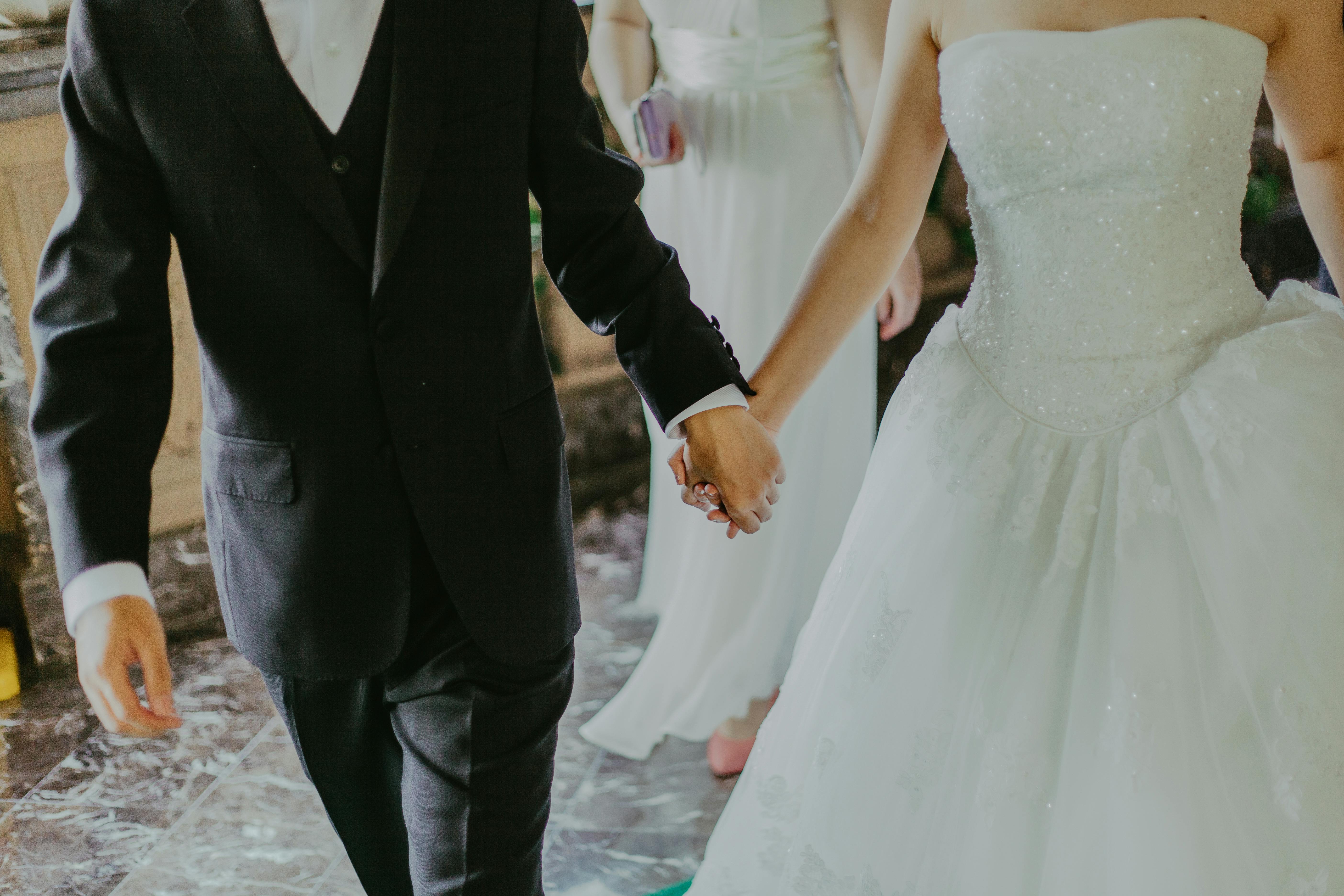Preparing for Your Wedding Suit Fitting: What Every Groom Should Know