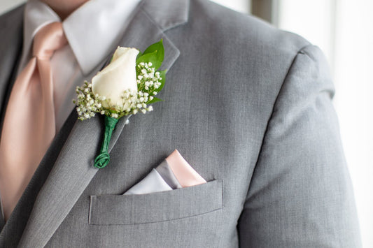How to Fold a Handkerchief for a Tuxedo | 5 Easy Steps
