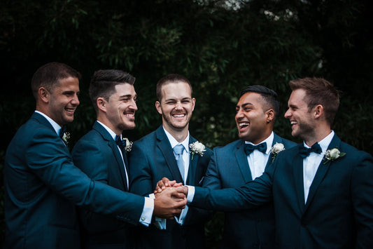 How to Coordinate Wedding Suits for Groomsmen: Ideas and Tips